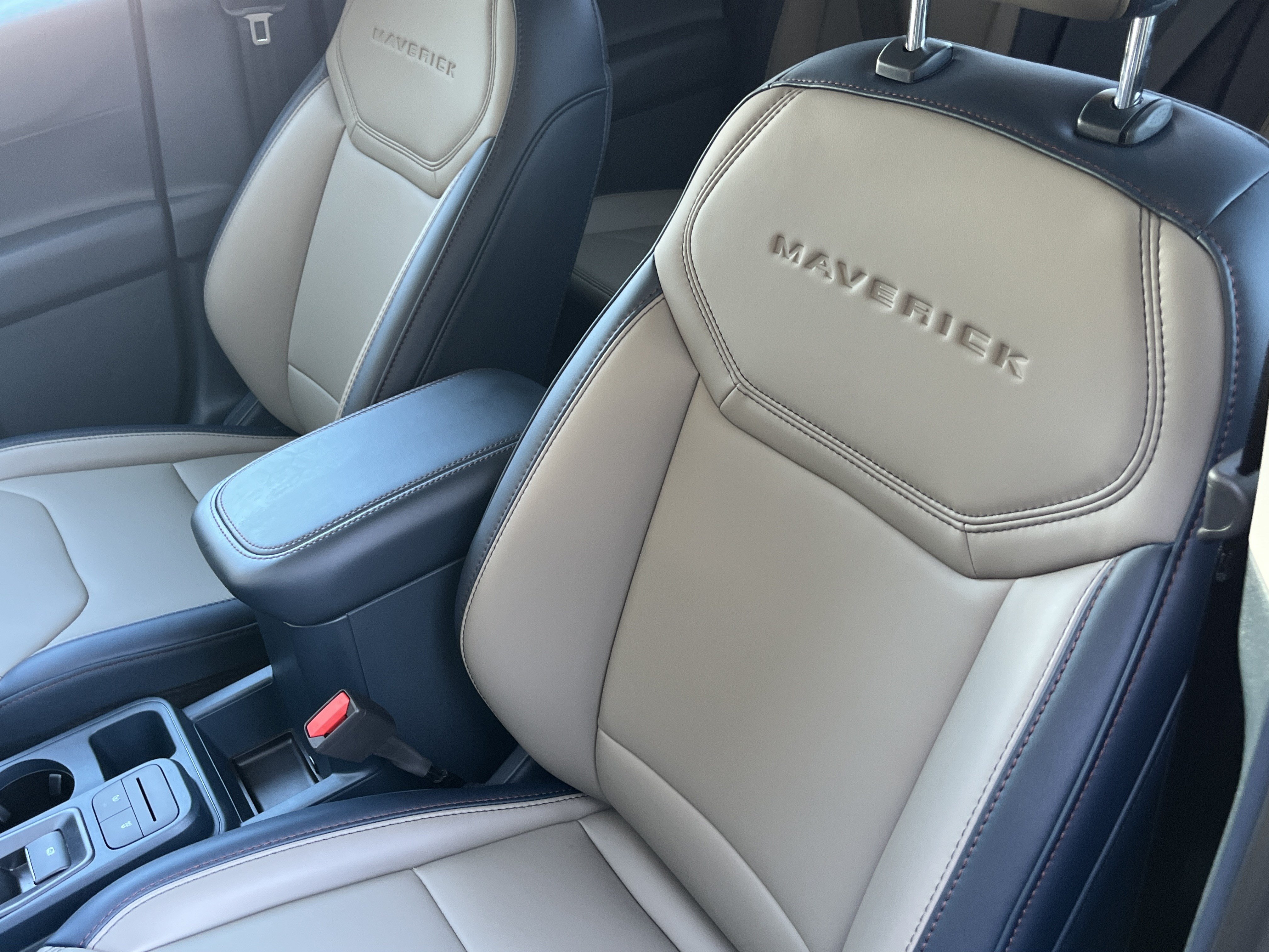 New 2026 Ford Maverick Lariat AWD/4WD image 13