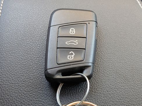 Used 2023 Volkswagen Taos S image 32