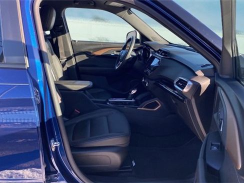 Used 2023 Chevrolet TrailBlazer ACTIV w/ Convenience Package image 13