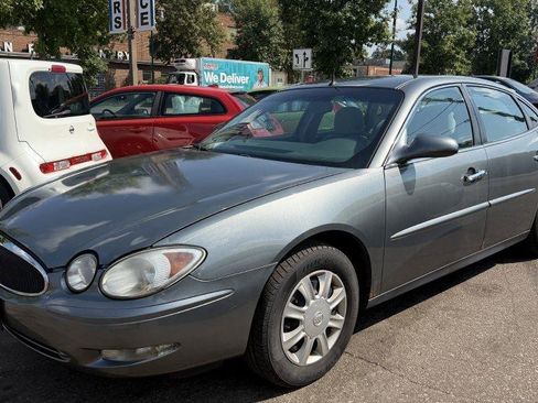 Used 1999 Buick Le Sabre Limited w/ Prestige Opt Pkg FWD image 2
