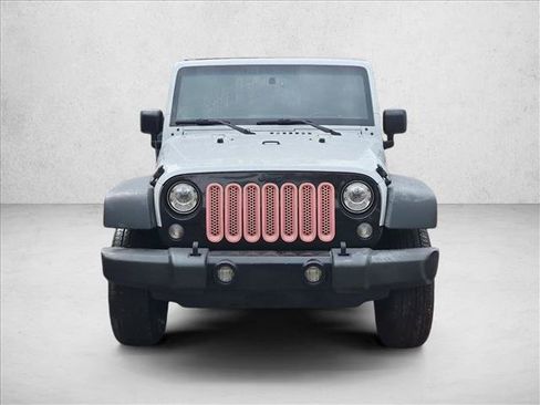 Used 2018 Jeep Wrangler Unlimited Sport AWD/4WD image 2