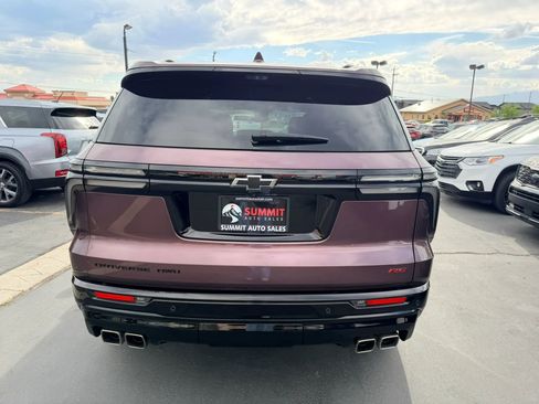 Used 2024 Chevrolet Traverse RS AWD/4WD image 5