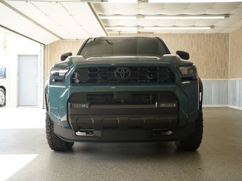 Used 2026 Toyota 4Runner TRD Off-Road Premium w/ Tow Technology Package AWD/4WD image 2