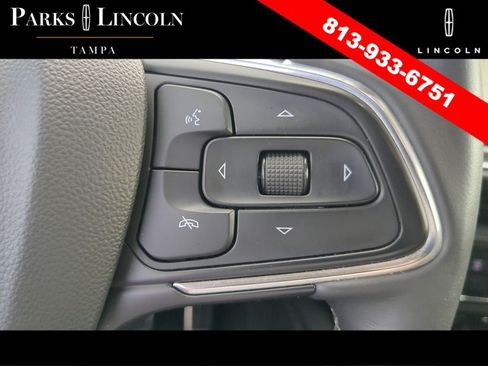Used 2022 Buick Envision Essence w/ Technology Package II AWD/4WD image 29