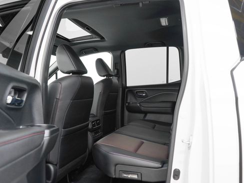 Used 2024 Honda Ridgeline Black Edition image 37