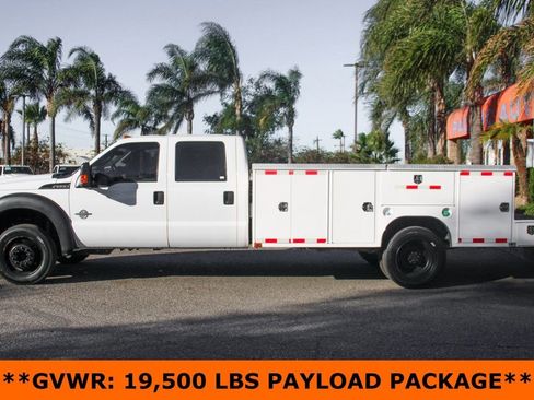 Used 2016 Ford F550 2WD Crew Cab Super Duty image 5