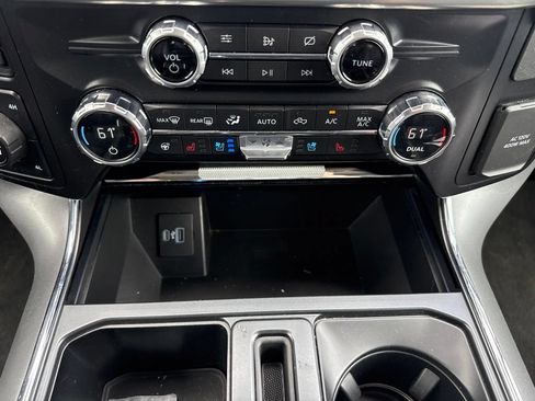 Used 2021 Ford F150 Lariat w/ Equipment Group 502A High AWD/4WD image 26