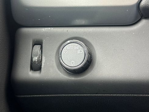 Used 2016 Chevrolet Tahoe LT RWD image 35