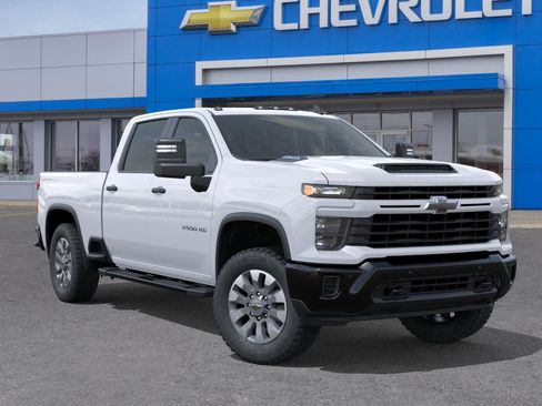 New 2026 Chevrolet Silverado 2500 Custom AWD/4WD image 10