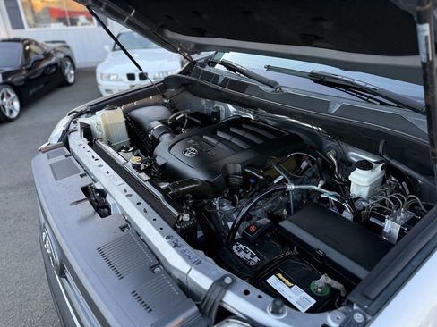 Used 2015 Toyota Tundra SR5 image 26