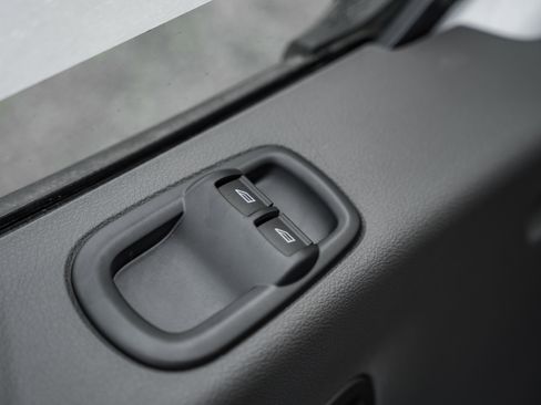 New 2026 Ford Transit 250 148 Medium Roof image 12