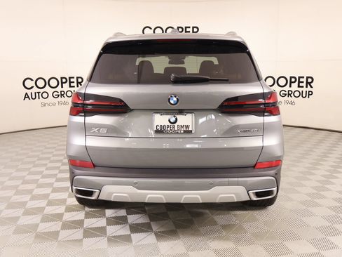 Used 2026 BMW X5 xDrive40i AWD/4WD image 24
