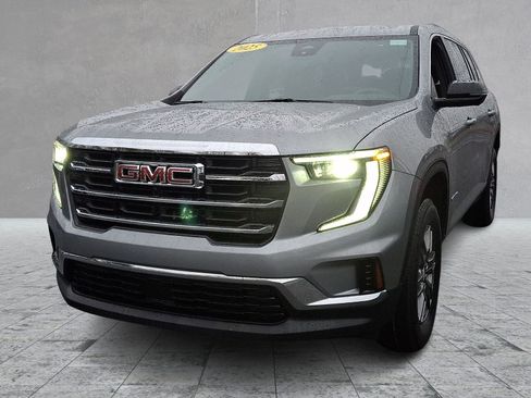 Certified 2025 GMC Acadia Elevation image 4