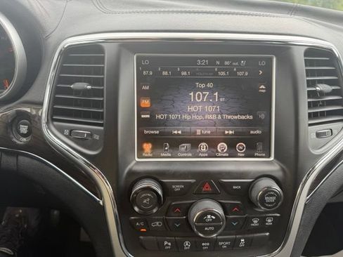 Used 2016 Jeep Grand Cherokee High Altitude RWD image 17