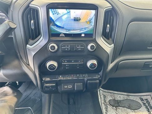 Used 2022 GMC Sierra 2500 SLE w/ Snow Plow Prep/Camper Package image 11