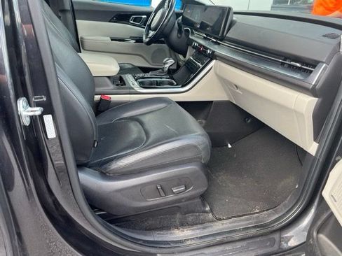 Used 2024 Kia Carnival SX Prestige FWD image 10