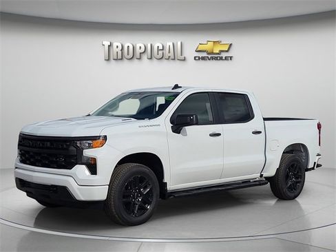 New 2026 Chevrolet Silverado 1500 Custom image 1