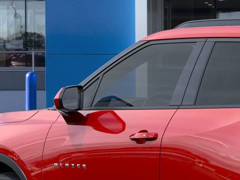 New 2026 Chevrolet Blazer LT w/ Convenience Package image 12