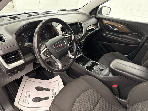 Used 2020 GMC Terrain SLE w/ Driver Convenience Package AWD/4WD image 9
