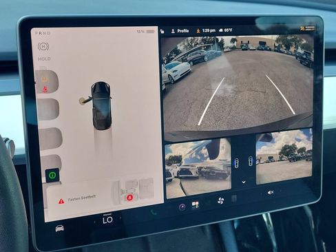 Used 2023 Tesla Model 3 Standard Range RWD image 23