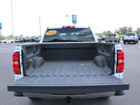 Used 2018 Chevrolet Silverado 1500 LT w/ All Star Edition RWD image 19