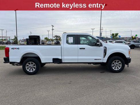 Used 2023 Ford F250 XL AWD/4WD image 7