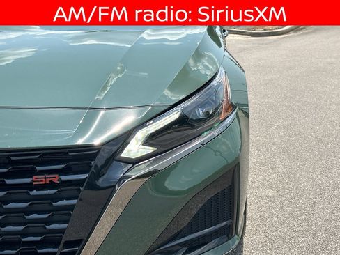 Used 2025 Nissan Altima 2.5 SR FWD image 12