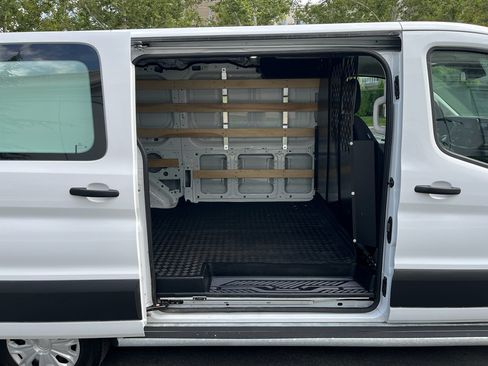 Used 2025 Ford Transit 250 Low Roof w/ Exterior Upgrade Package RWD image 29