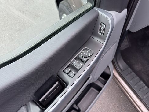 Used 2023 Ford F150 XLT image 11