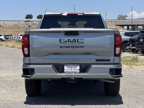 New 2026 GMC Sierra 1500 Elevation w/ LPO, Elevation Black Package RWD image 4