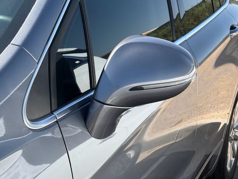Used 2020 Buick Envision Essence FWD image 6