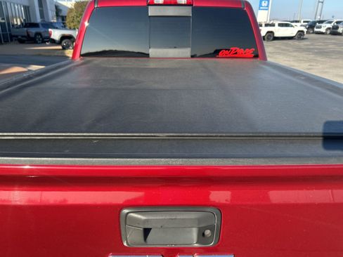 Used 2018 GMC Sierra 1500 SLT image 14