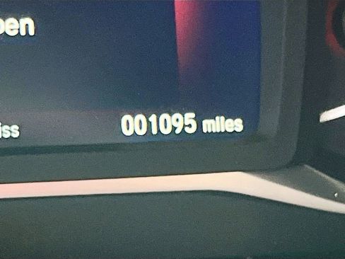 Used 2024 Honda Passport Black Edition image 12