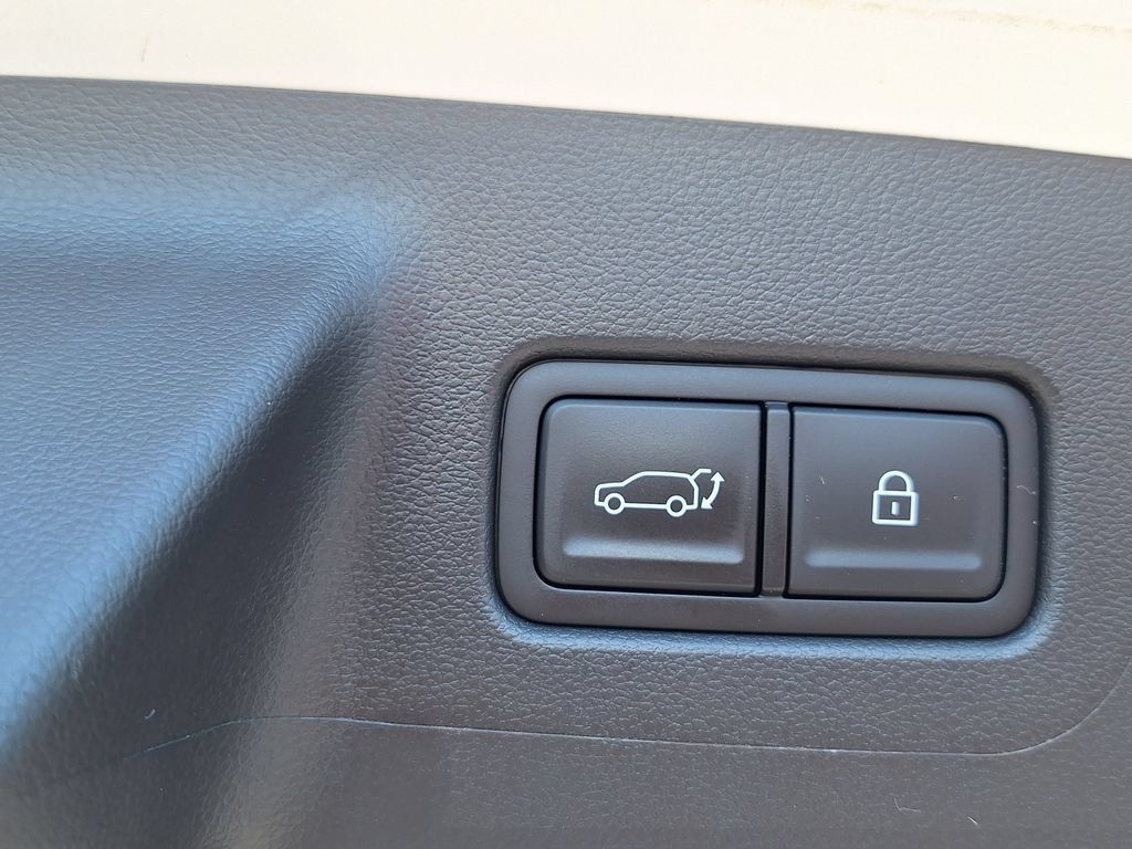 New 2025 Hyundai Santa Fe XRT AWD/4WD image 31