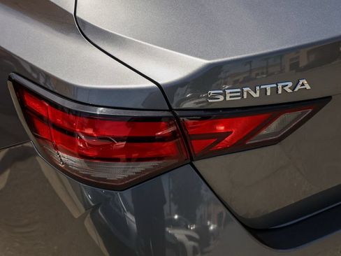 Used 2024 Nissan Sentra SV FWD image 7