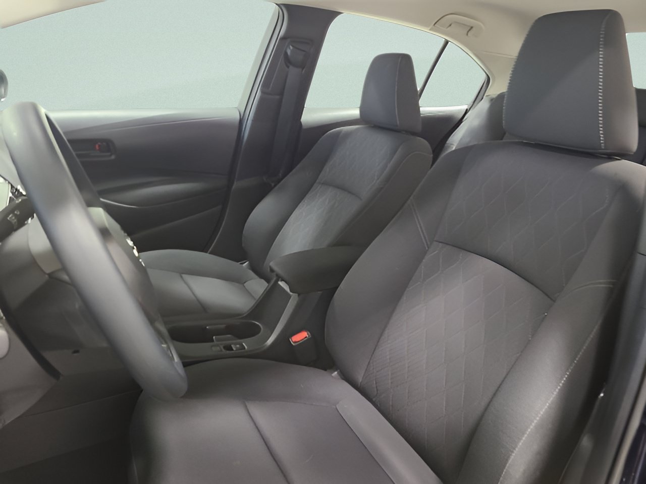 Used 2024 Toyota Corolla LE FWD image 17
