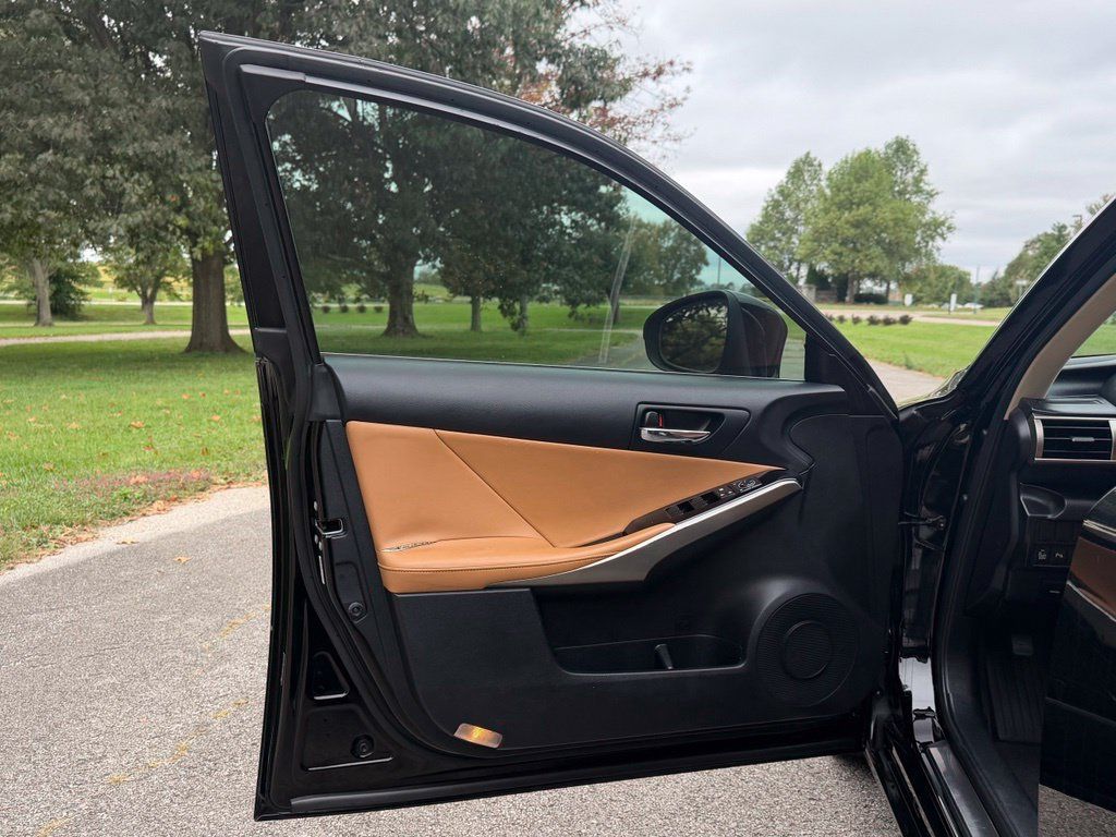Used 2014 Lexus IS 350 w/ Navigation Package RWD image 32