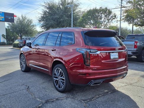 Used 2023 Cadillac XT6 Sport image 23