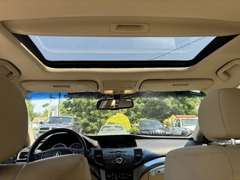 Used 2010 Acura TSX Sedan FWD image 9