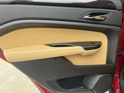 Used 2015 Cadillac SRX Performance w/ Driver Assist Package FWD image 19
