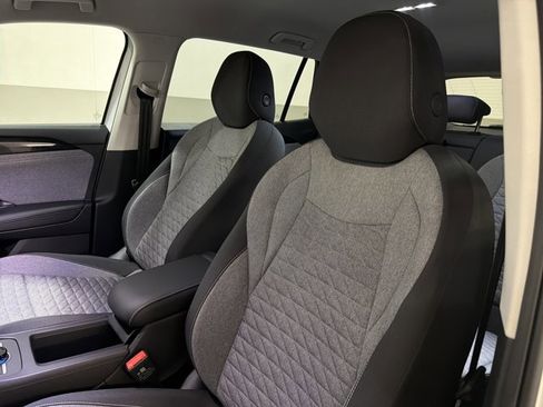 New 2026 Volkswagen Tiguan S AWD/4WD image 13