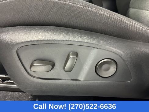 Used 2025 GMC Acadia Elevation image 18