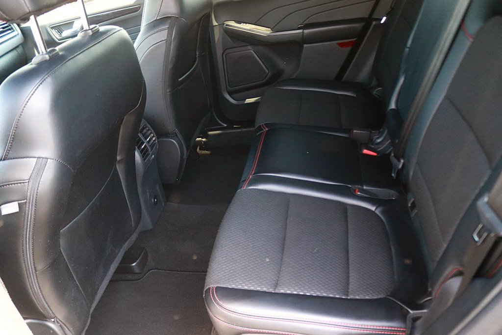 Used 2025 Ford Escape ST-Line AWD/4WD image 15
