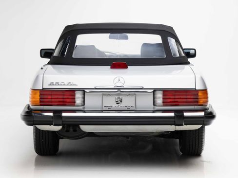 Used 1987 Mercedes-Benz 560 SL image 23