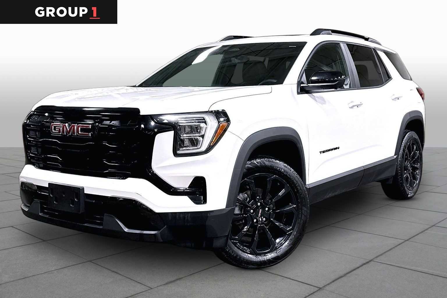 Used 2025 GMC Terrain Elevation w/ Elevation Premium Package AWD/4WD image 1