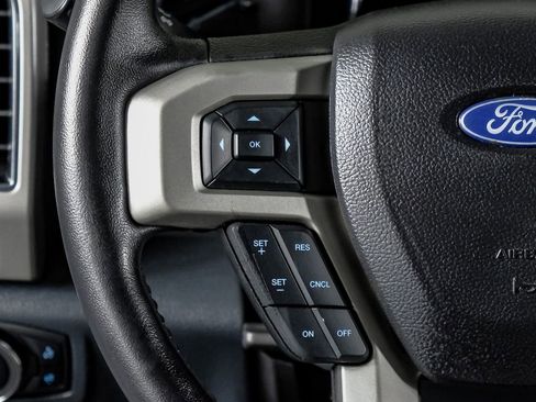 Used 2022 Ford F250 Lariat w/ Lariat Value Package image 18