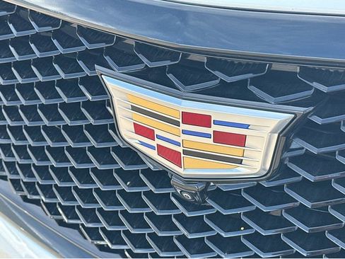 Certified 2025 Cadillac Escalade Sport w/ Touring Package image 38