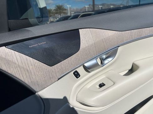 Used 2023 Volvo XC90 T8 Plus w/ Protection Package Premier image 32