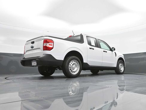 Used 2023 Ford Maverick XL image 40