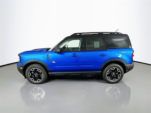 New 2025 Ford Bronco Sport Outer Banks w/ Outer Banks Tech Package+ image 4
